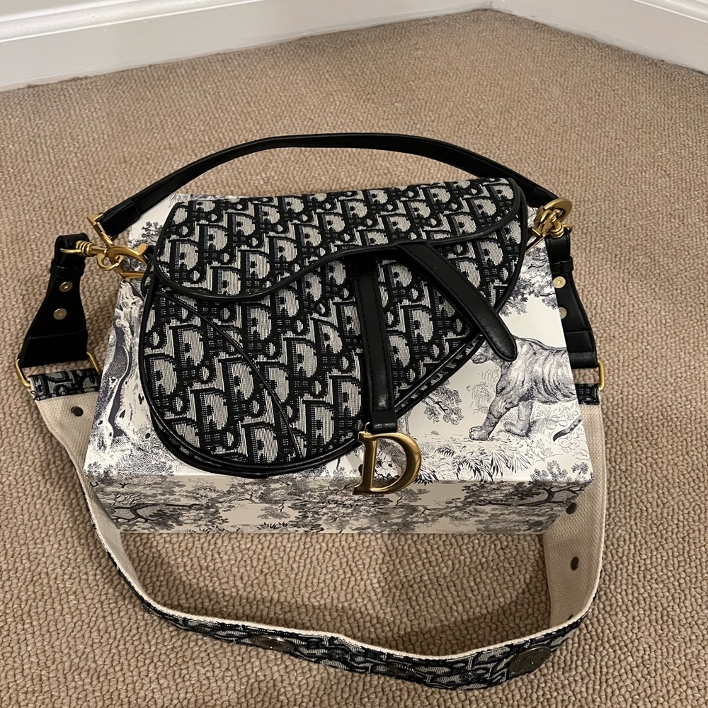 Dior bag with 2 straps